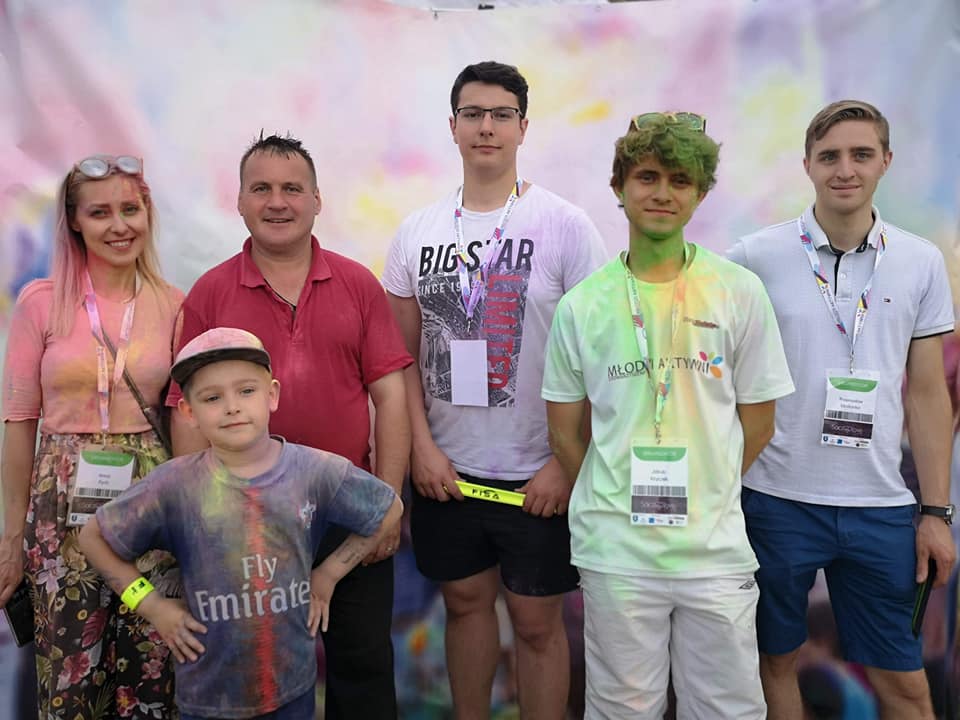 68243509_1973988636036155_939296402603769856_n